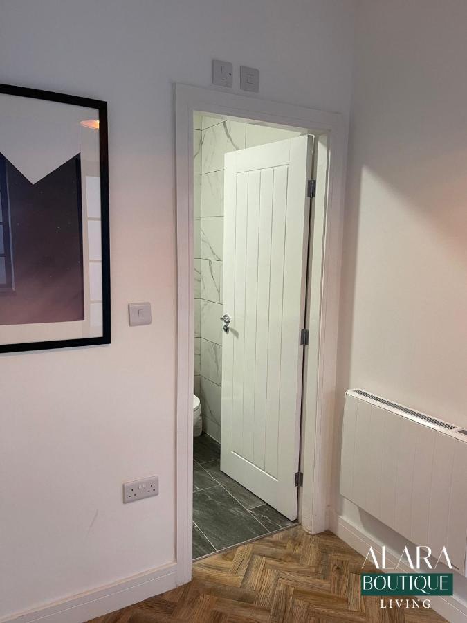 Appartement 3 Floor Townhouse Luxury Living Alara Boutique à Birmingham Extérieur photo